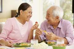 Cần cung cấp kẽm và khoáng chất cho người cao tuổi