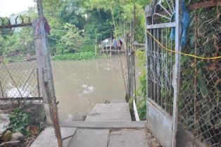 3 bé gái mồ côi chết do đuối nước