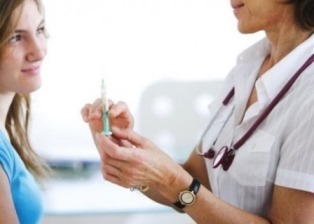 Lợi ích của việc tiêm vắc xin uốn ván cho các em gái