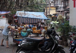 Đại biểu quốc hội: Hà Nội cần tổng rà soát vườn hoa, sân chơi