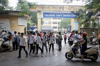 Tỷ lệ &quot;chọi&quot; vào lớp 10 không chuyên tại Hà Nội