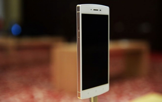 Bphone sẽ phải cạnh tranh với những đối thủ nào?