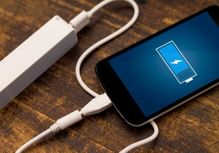 16 smartphone có thời gian sạc pin nhanh nhất