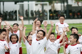 Tháng 8, tổ chức Trại Hè VinCamp 2015