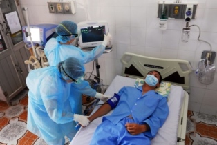  Hà Nội diễn tập phòng chống dịch bệnh MERS-CoV