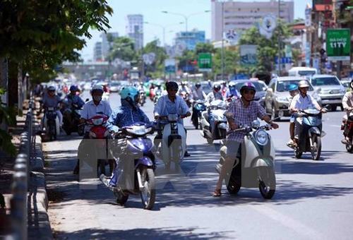 Nhiệt độ tại Hà Nội đã vượt ngưỡng 40 độ C