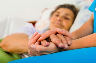 Ai có nguy cơ bị sa sút trí tuệ?