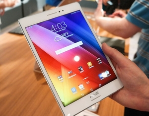 Chọn tablet hay điện thoại Android cho trẻ giải trí