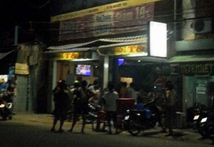 Bắt nhóm côn đồ đánh chết người tại quán karaoke