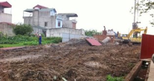 Nóng các vụ thu hồi đất xây chợ, trung tâm thương mại