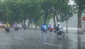 Cảnh báo mưa dông mạnh ở Bắc Bộ