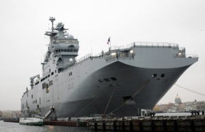 Việt Nam có tiềm năng mua tàu chiến Mistral?
