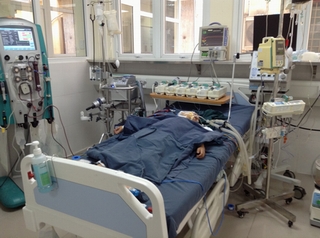 Bé trai 7 tuổi hồi sinh nhờ sử dụng màng trao đổi oxy