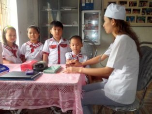 Tăng phí bảo hiểm y tế học sinh, sinh viên
