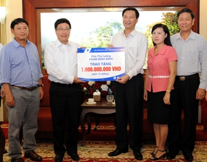 Ấm áp tình người VNPT với bà con vùng lũ Quảng Ninh