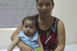 Cứu sống bệnh nhi 6 tháng tuổi bằng năng lượng sóng cao tần
