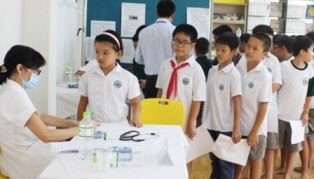 Vì sao học sinh không được đóng BHYT theo hộ gia đình?