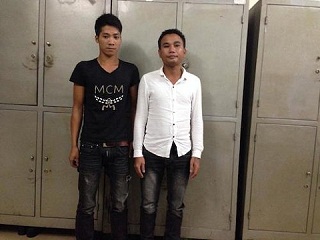 Hà Nội: Triệu tập hai thanh niên đánh giầy giá &quot;cắt cổ&quot;