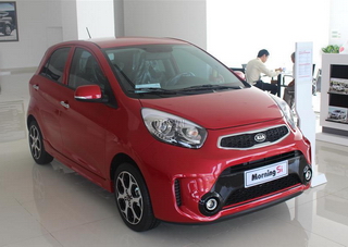 Kia Morning bất ngờ ‘đè bẹp’ hàng loạt xe Toyota