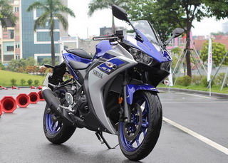 Yamaha R3 giá 150 triệu đồng