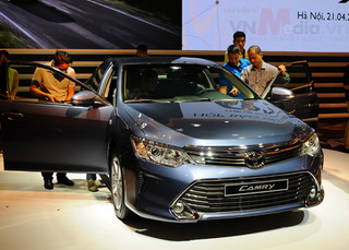 Từ 1/10, giá xe Toyota tăng tới 55 triệu