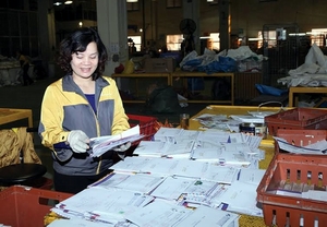 Miễn cước chuyển tài liệu, văn kiện phục vụ Đại hội Đảng