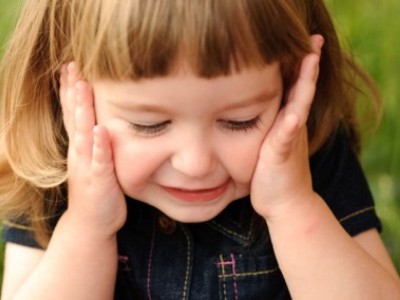 Những điều &quot;kị&quot; không nên hỏi đứa trẻ nhút nhát