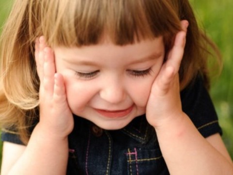 Nếu bạn hỏi những câu hỏi này có thể khiến trẻ càng trở nên nhút nhát.