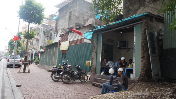 siêu mỏng siêu méo