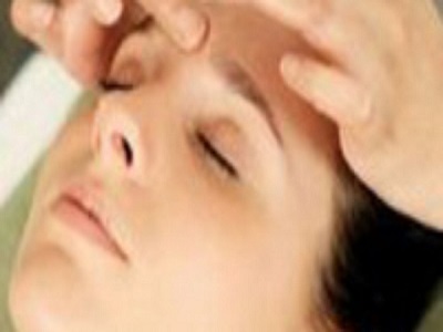 Giúp bạn ngủ ngon nhờ xoa bóp