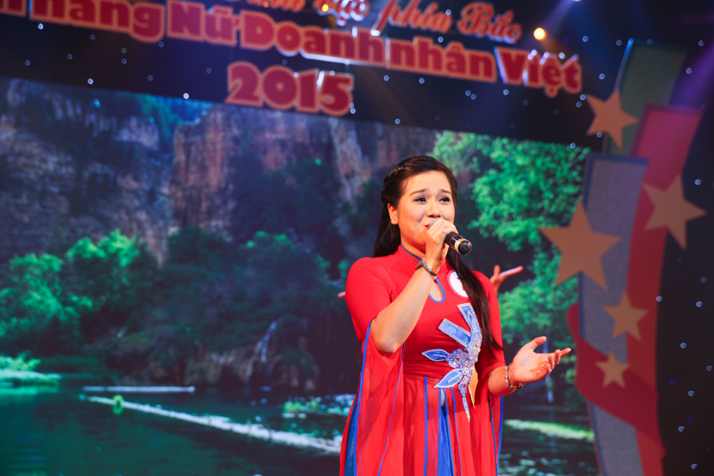 Thiều Lệ Chi với 