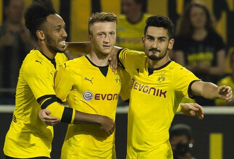  Reus (giữa) và Gundogan (phải) được đồn đoán sẽ theo chân Klopp tới Liverpool