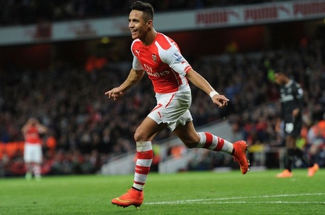 Arsenal đang tìm cách trói chân Sanchez