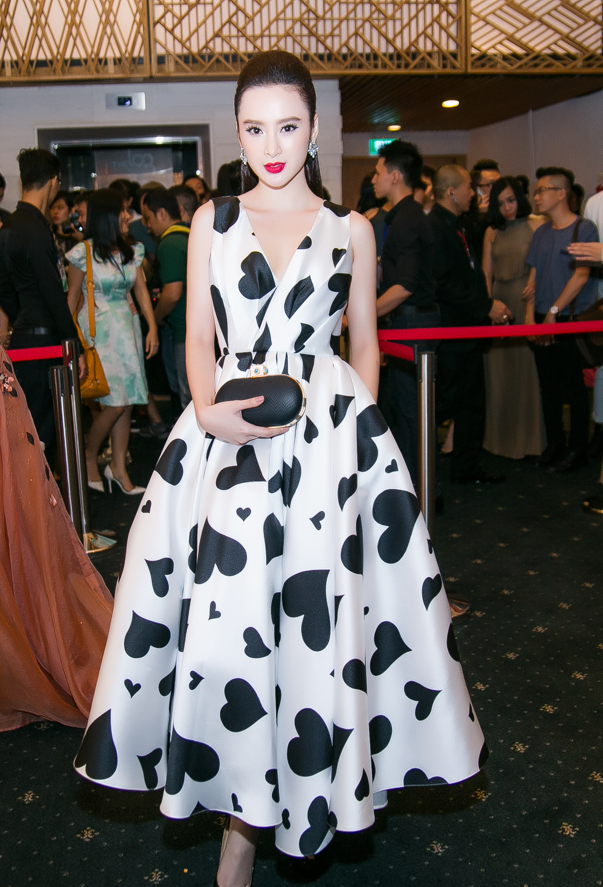 Angela Phương Trinh