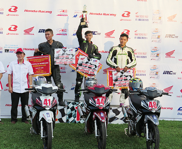 Honda1.jpg