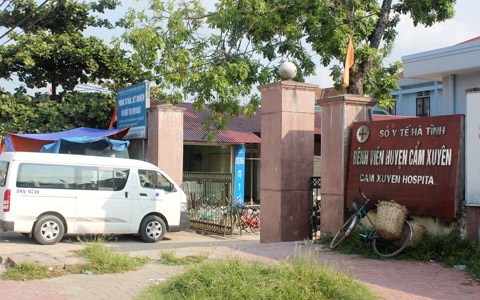 Trừ lương 4 y, bác sĩ vì hách dịch với bệnh nhân