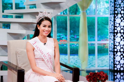 Phạm Hương tiết lộ tăng 3 ký sau Hoa hậu Hoàn vũ