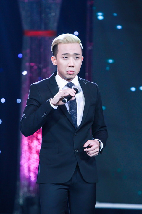 Đêm Lội ngược dòng sẽ được diễn ra vào 21h tối thứ 6, 30/10/2015 trên kênh Truyền hình Vĩnh Long 1 (THVL1). Đêm chung kết xếp hạng và đăng quang Cùng nhau tỏa sáng 2015 sẽ được truyền hình trực tiếp cũng trên sóng THVL1cùng khung giờ vào ngày 6/11/2015.
