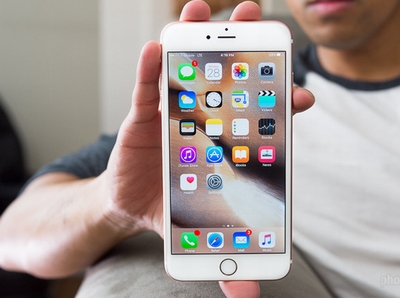 Những smartphone đáng mua nhất của năm 2015