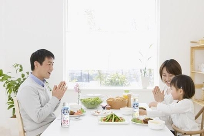 Tuyệt chiêu giúp bé hứng thú làm bài tập ở nhà