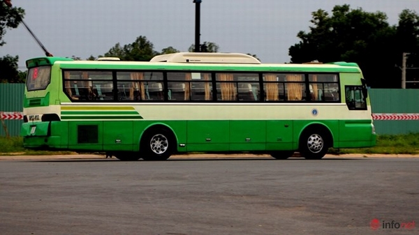 Một tuyến xe buýt tại TP.HCM với vẻ ngoài 