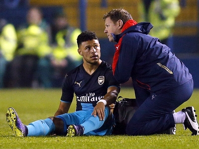 Arsenal tổn thất nặng nề sau trận thua sốc Sheffield