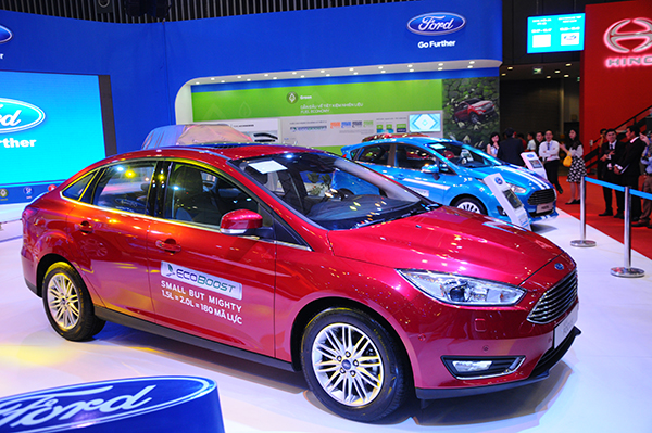 Focus động cơ EcoBoost phiên bản sedan