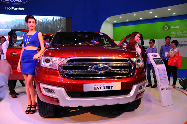 Ford Everest 2016 hoàn toàn mới