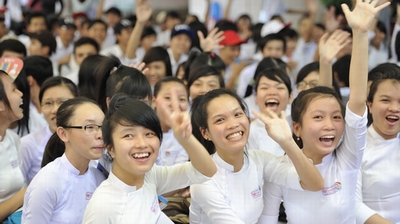 Nhiều ý kiến đề xuất quay trở lại 2 kỳ thi như trước!