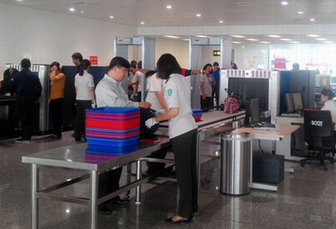 Khu vực soi chiếu kiểm tra an ninh tại sân bay (ảnh minh họa)