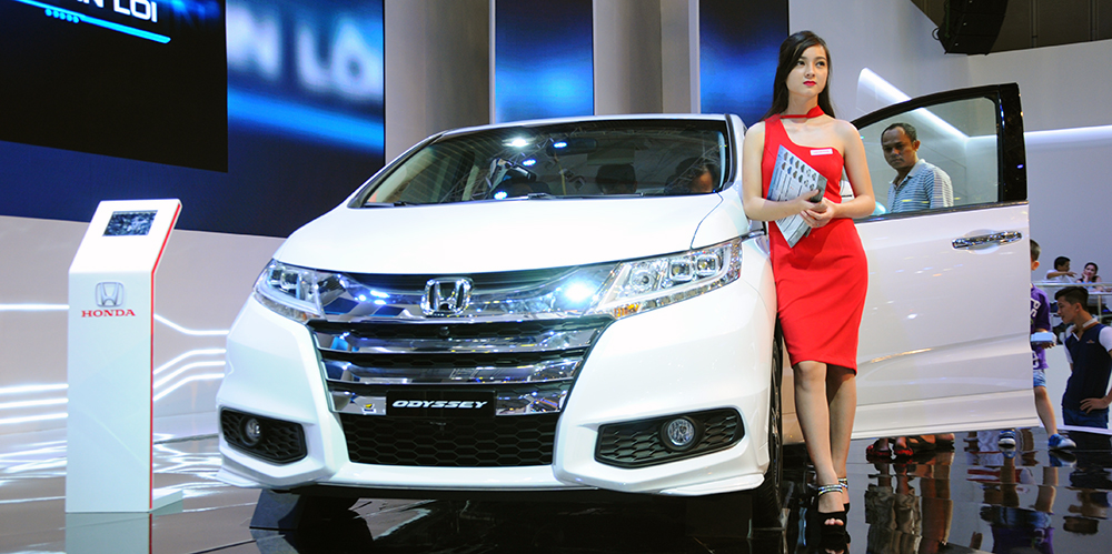 Honda Odyssey có giá dưới 2 tỷ