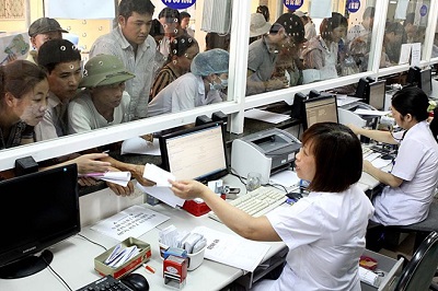 Qua đường dây nóng, 63 cán bộ y tế bị xử lý kỷ luật