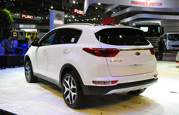 Xe có thiết kế thể thao theo phong cách xe SUV từ Đức