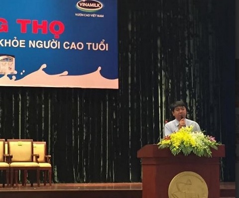 Tiến sĩ – Bác sĩ Nguyễn Anh Tuấn, Đại học Y Dược TP.HCM chia sẻ thông tin hữu ích “Dinh dưỡng ở người cao tuổi”